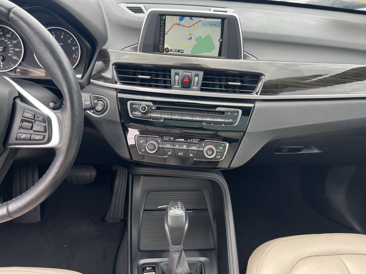 Used 2017 BMW X1 xDrive28i AWD/4WD image 24