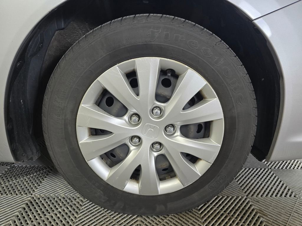 Used 2012 Honda Civic LX image 2