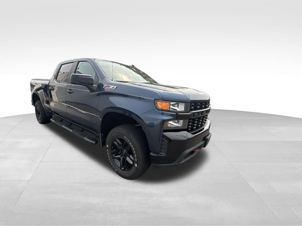 Used 2019 Chevrolet Silverado 1500 Custom Trail Boss w/ Custom Convenience Package AWD/4WD image 8