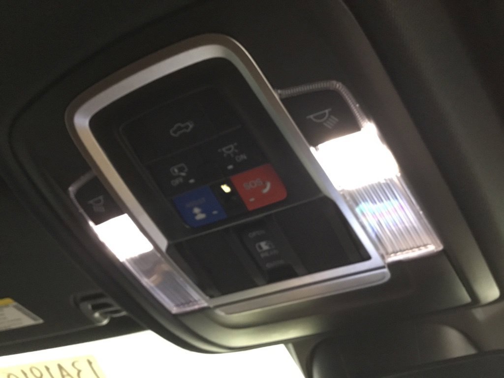 Used 2022 RAM 1500 Limited w/ Body Color Bumper Group AWD/4WD image 36