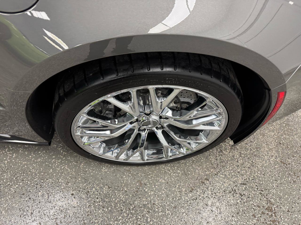 Used 2015 Chevrolet Corvette Z06 w/ 3LZ Preferred Equipment Group image 26