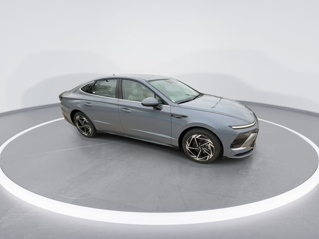 New 2026 Hyundai Sonata SEL image 2