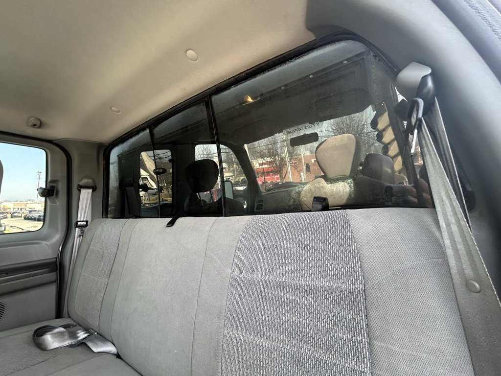 Used 2003 Ford F250 XL image 26