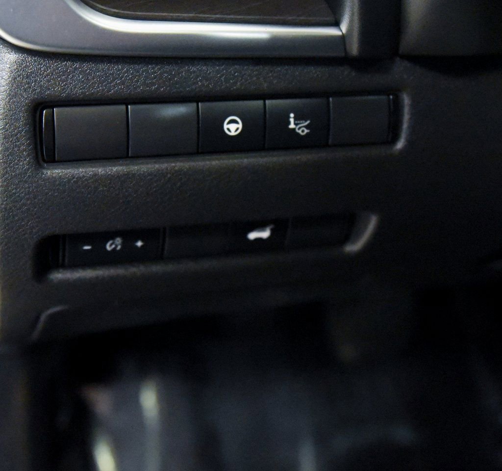 Used 2021 Nissan Rogue Platinum image 15