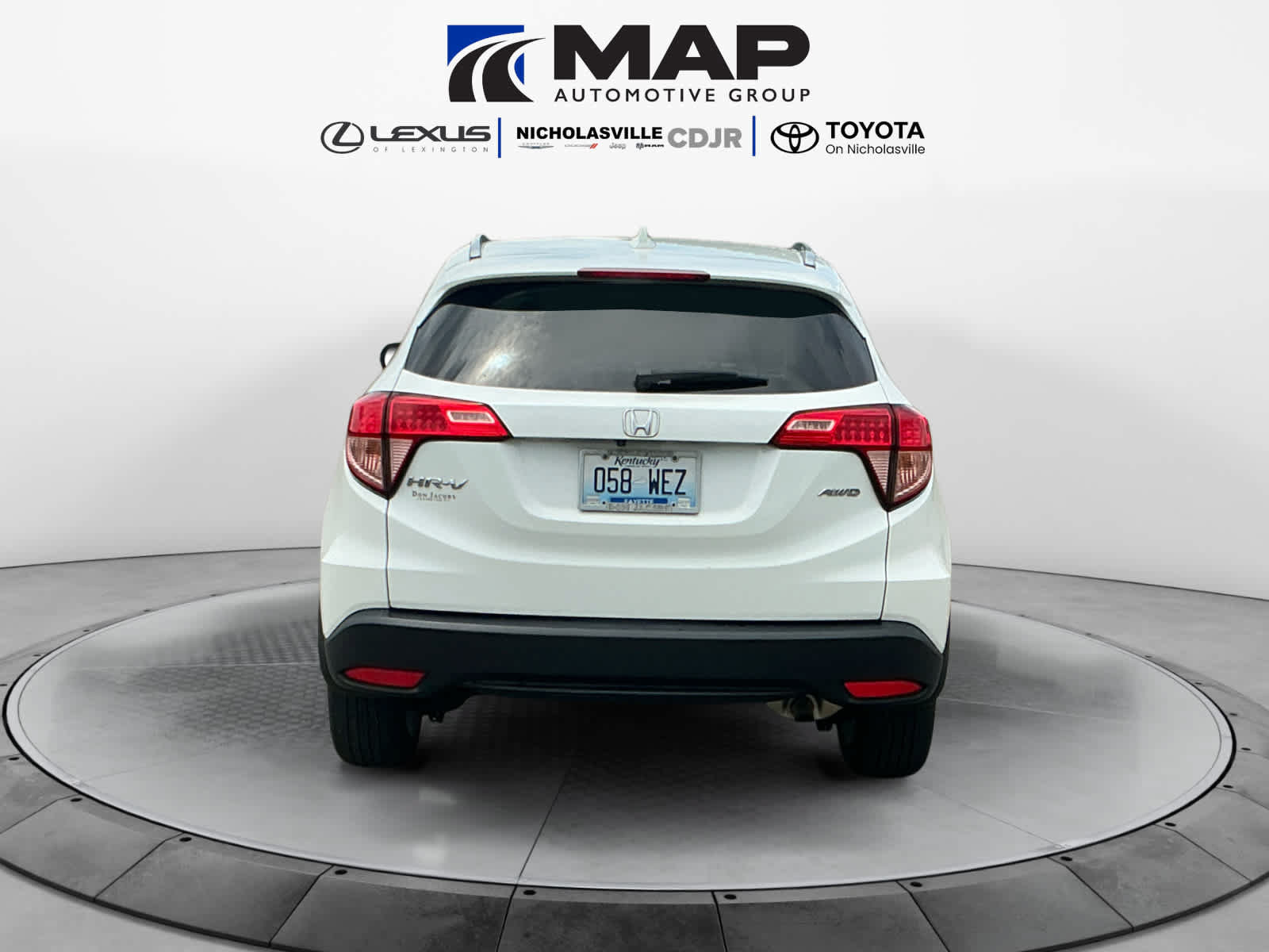 Used 2016 Honda HR-V EX-L image 4