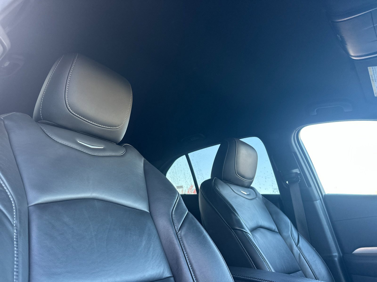 Used 2023 Cadillac XT4 Premium Luxury image 17