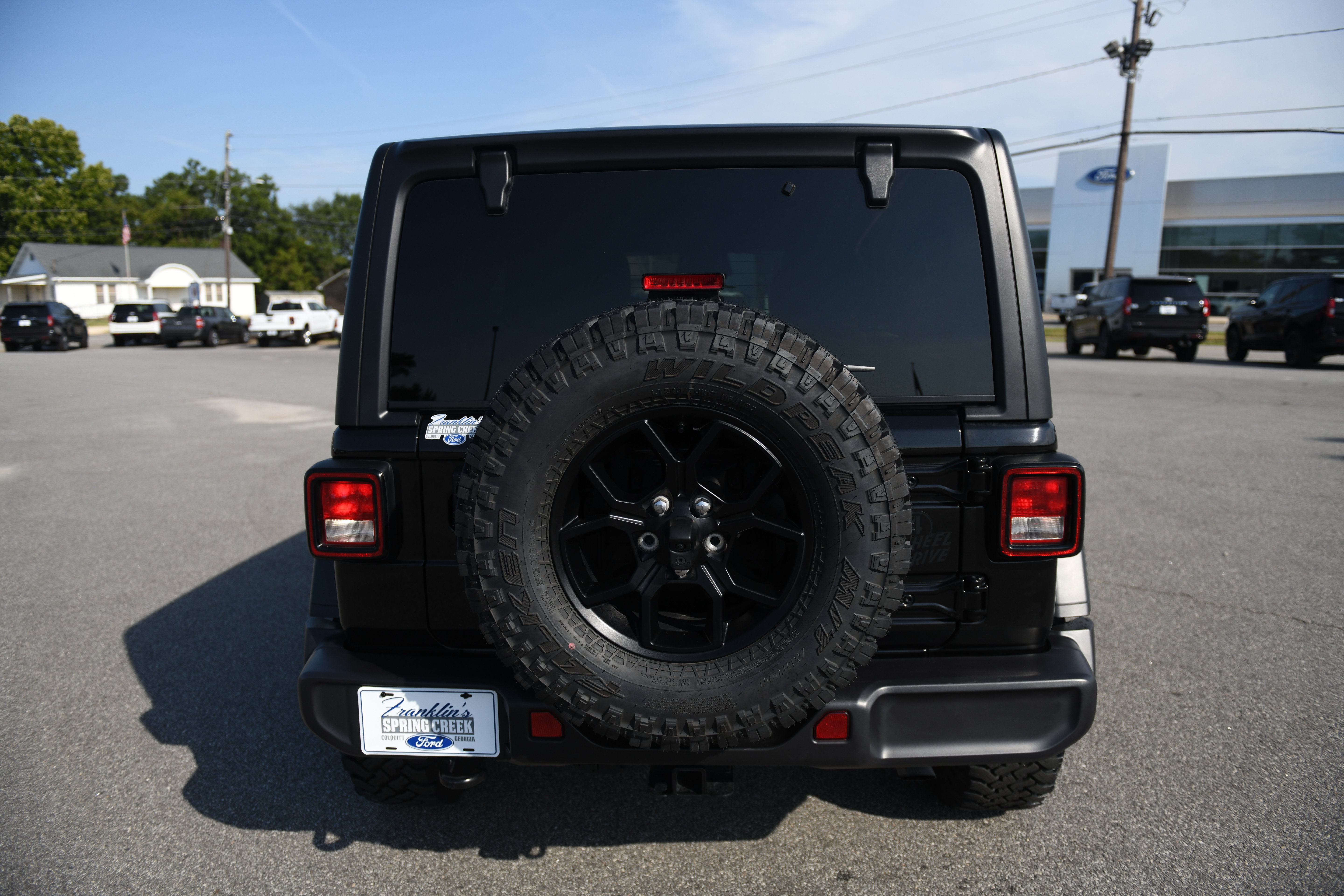 Used 2025 Jeep Wrangler Unlimited Sport AWD/4WD image 8