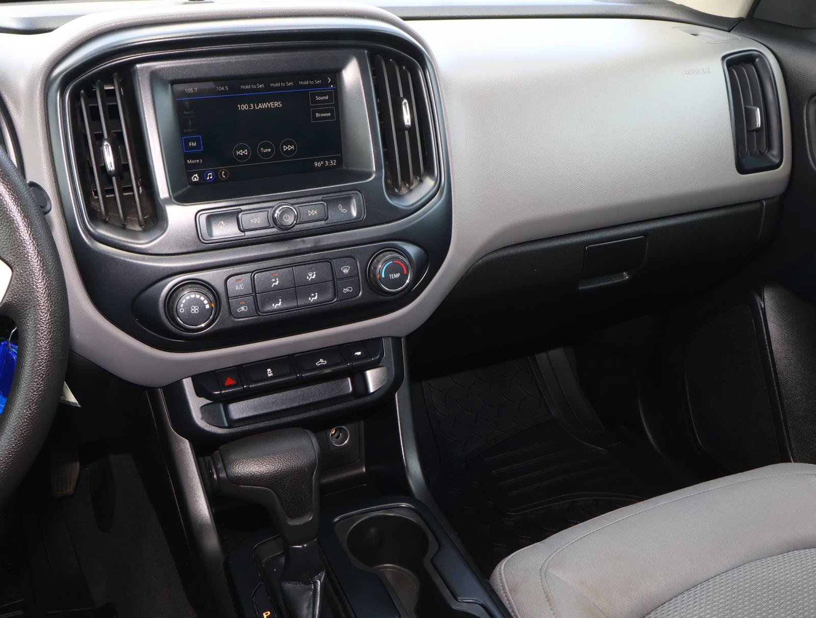 Used 2019 Chevrolet Colorado W/T w/ WT Convenience Package RWD image 10