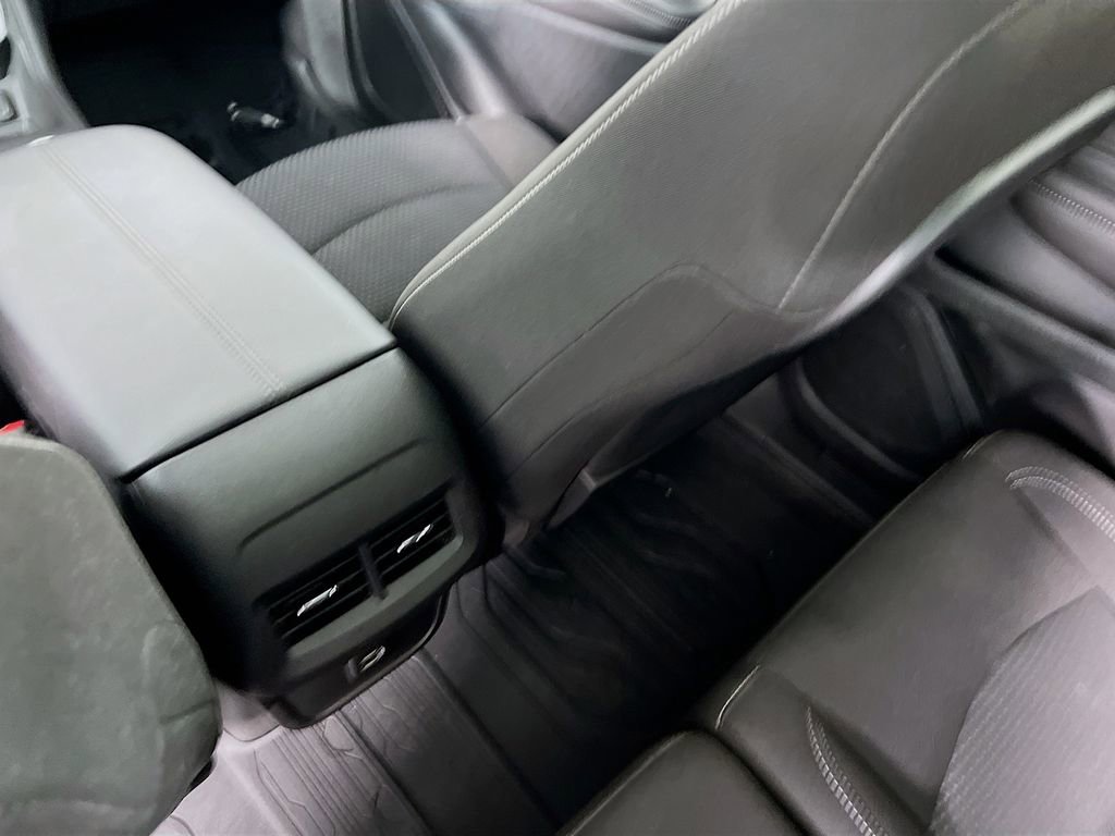 Certified 2022 GMC Terrain SLE w/ Driver Convenience Package image 26