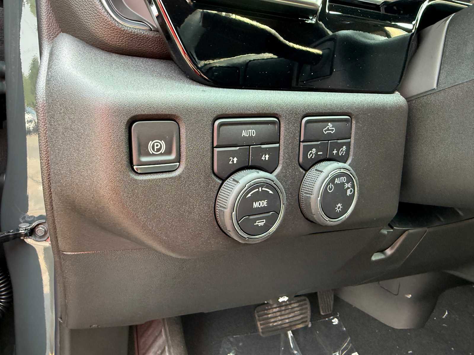 New 2026 Chevrolet Silverado 1500 LT image 15