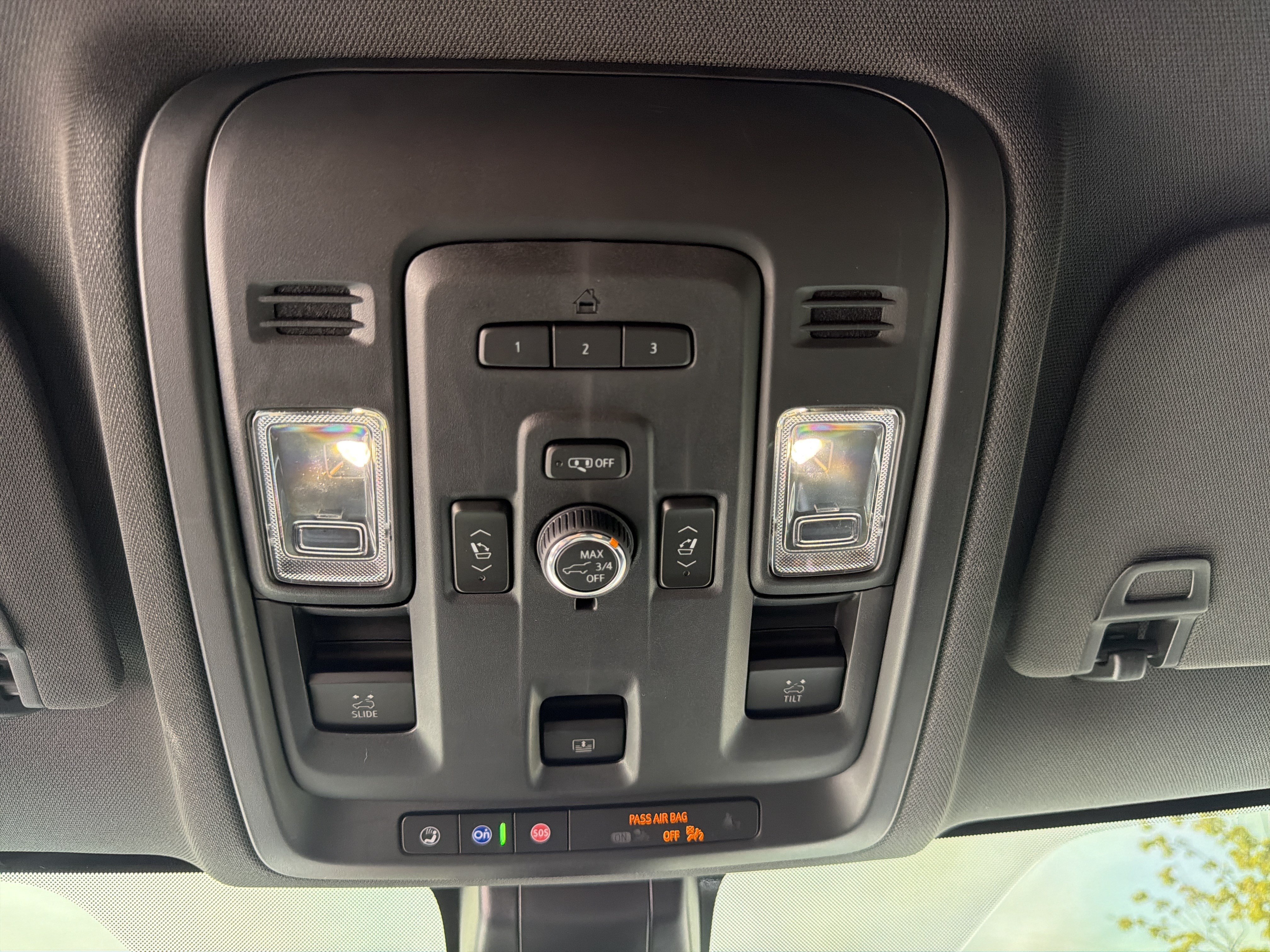 Used 2022 Chevrolet Tahoe LT w/ LT Signature Plus Package RWD image 51