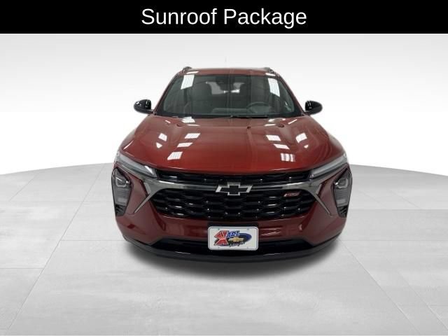 Certified 2024 Chevrolet Trax RS w/ Sunroof Package FWD image 7