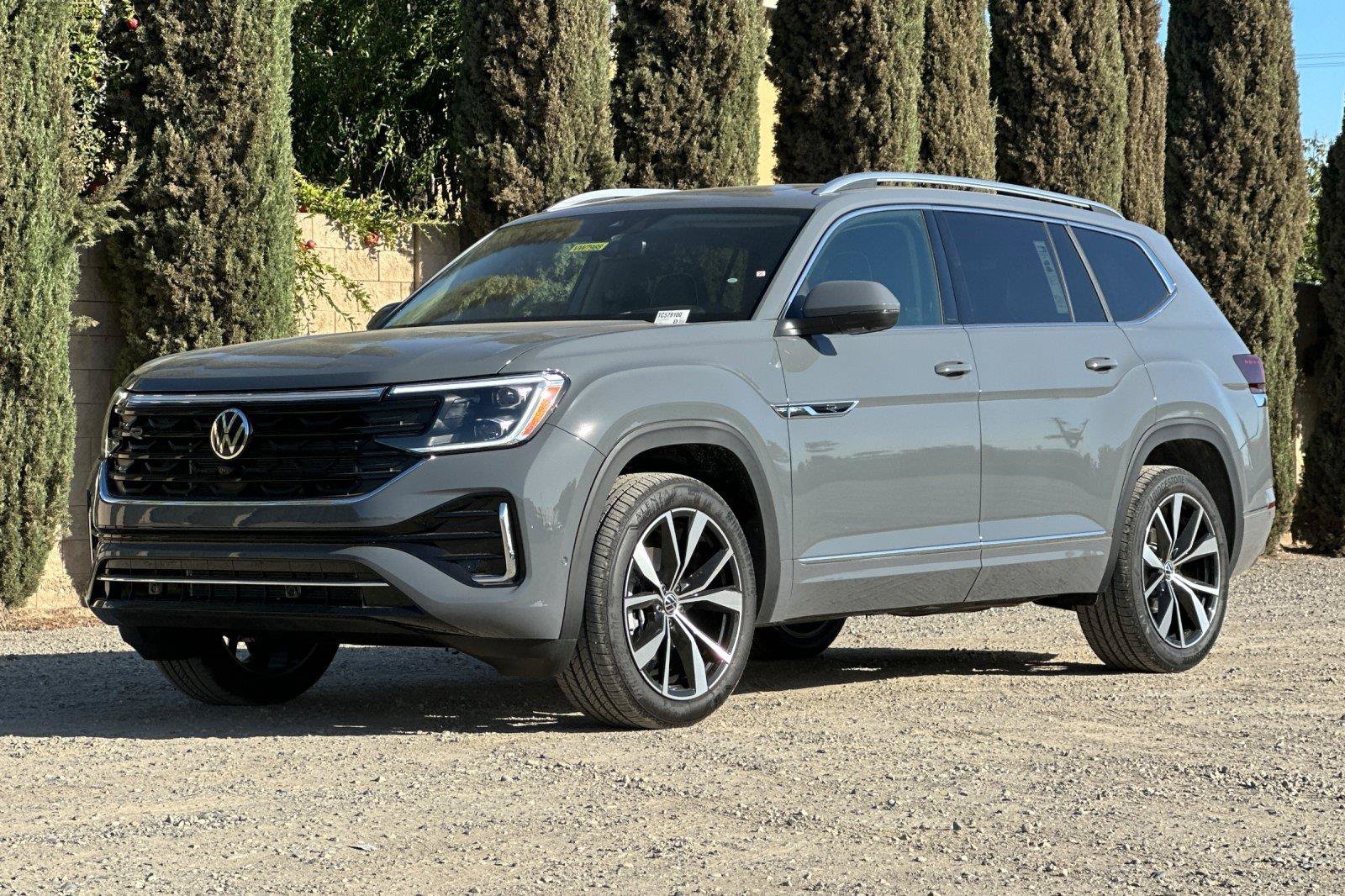 New 2026 Volkswagen Atlas SEL Premium R-Line AWD/4WD image 8
