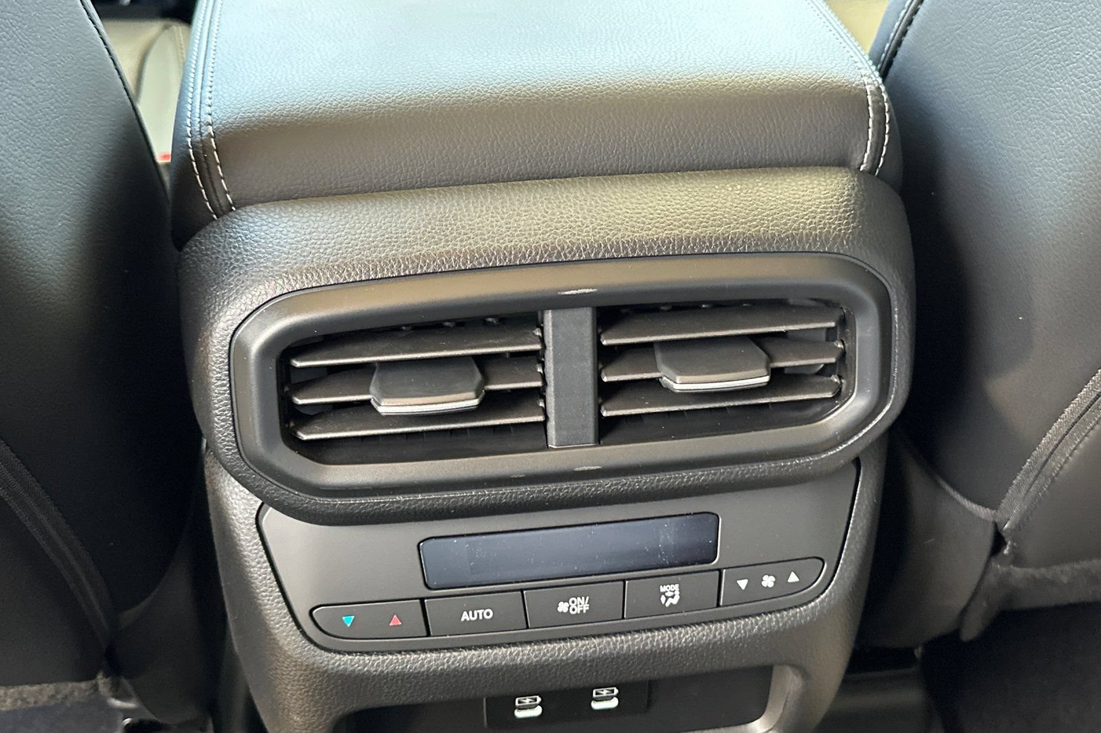 New 2026 Honda Pilot Touring image 30