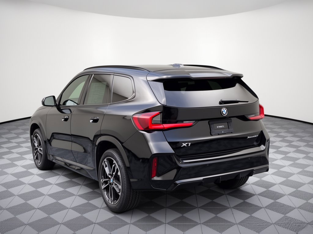 New 2026 BMW X1 xDrive28i w/ Technology Package AWD/4WD image 3