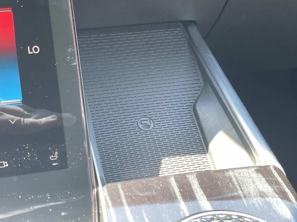 Certified 2025 Cadillac Escalade Sport AWD/4WD image 37
