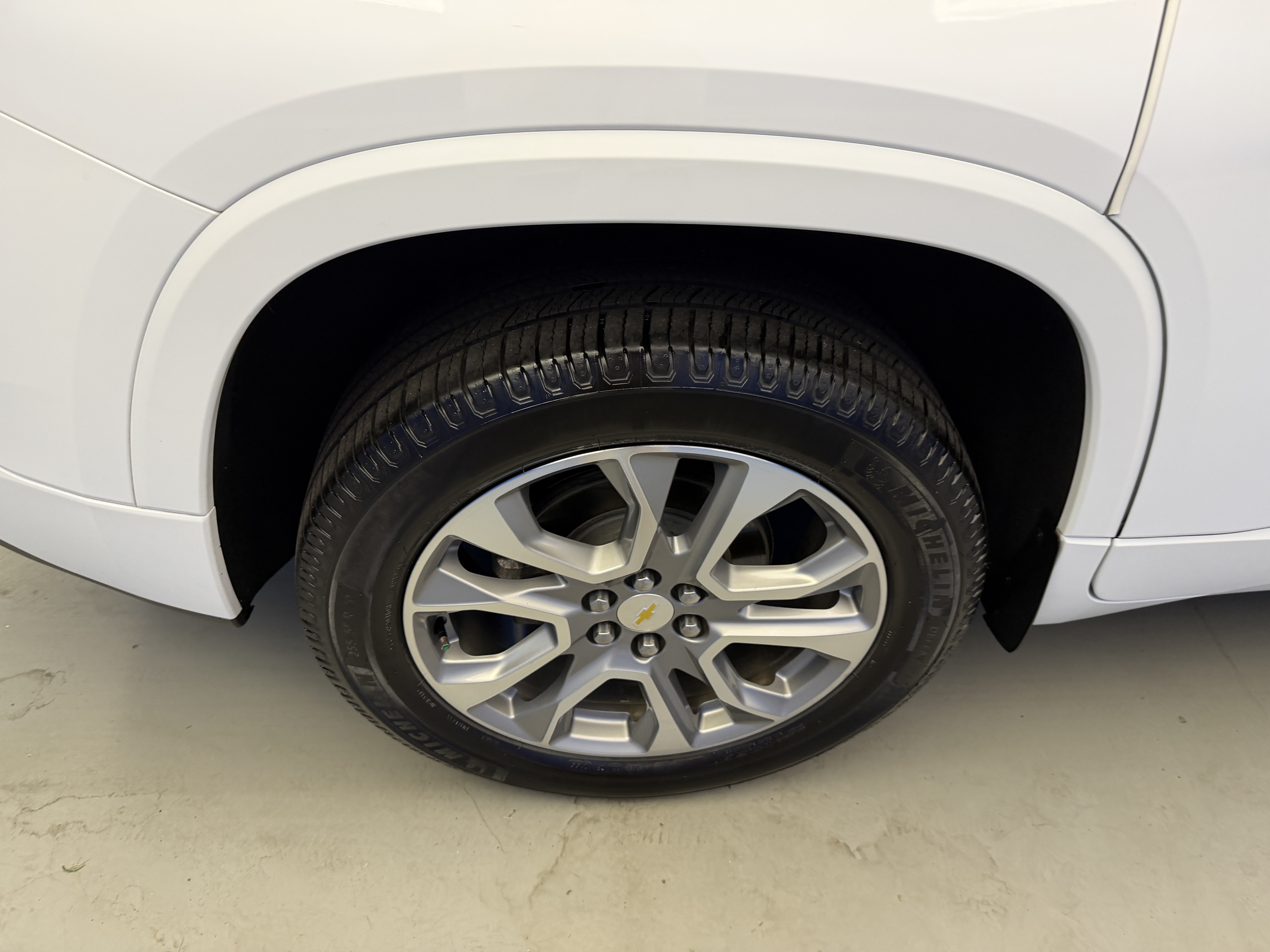 Used 2020 Chevrolet Traverse Premier AWD/4WD image 8
