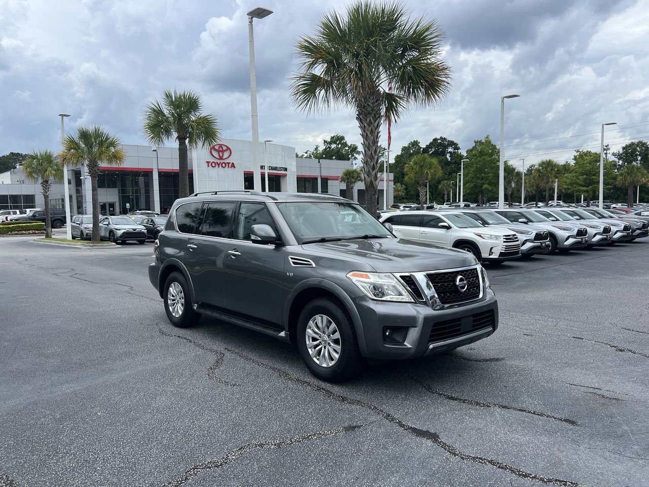 Used 2019 Nissan Armada SV w/ Driver Package RWD image 2