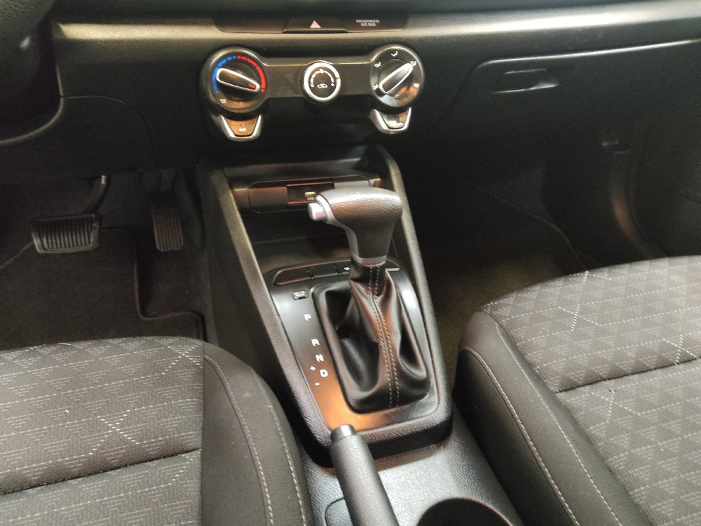 Used 2022 Kia Rio S image 26