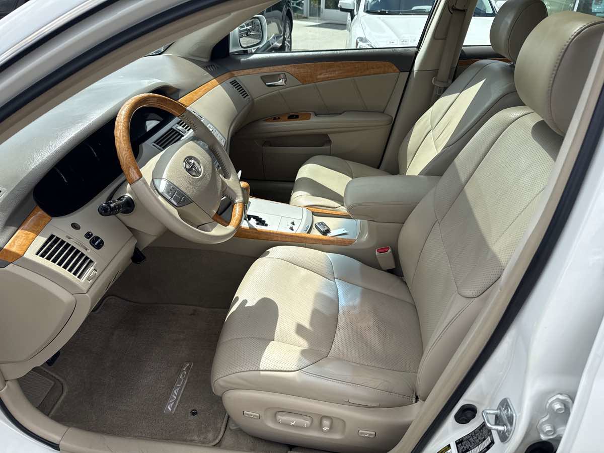 Used 2007 Toyota Avalon Limited FWD image 11