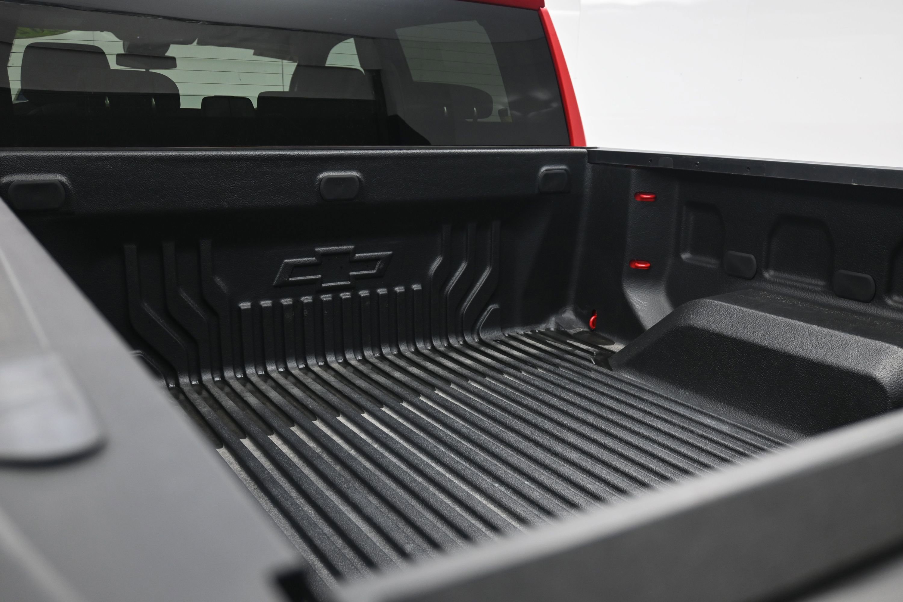 Used 2022 Chevrolet Silverado 1500 LT AWD/4WD image 23