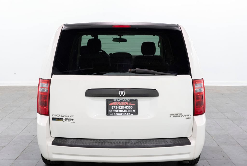 Used 2010 Dodge Grand Caravan SE w/ Climate Group FWD image 11