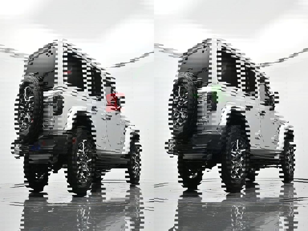 New 2024 Jeep Wrangler Unlimited Sahara w/ Technology Group image 41