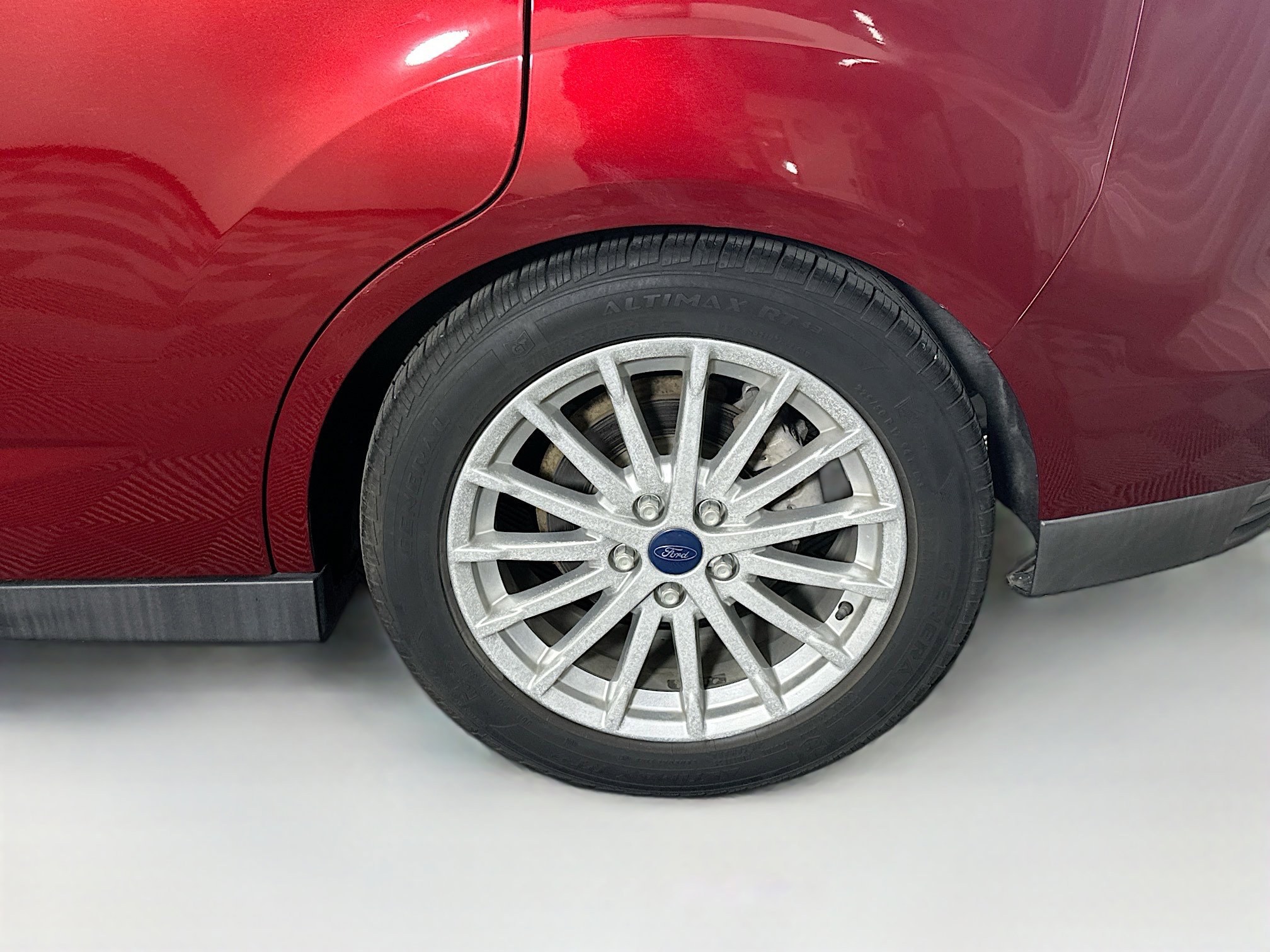 Used 2013 Ford C-MAX SEL image 11