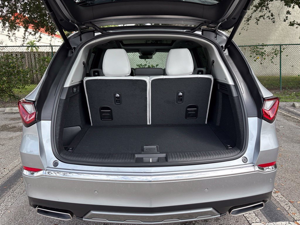 New 2026 Acura MDX w/ Technology Package FWD image 28