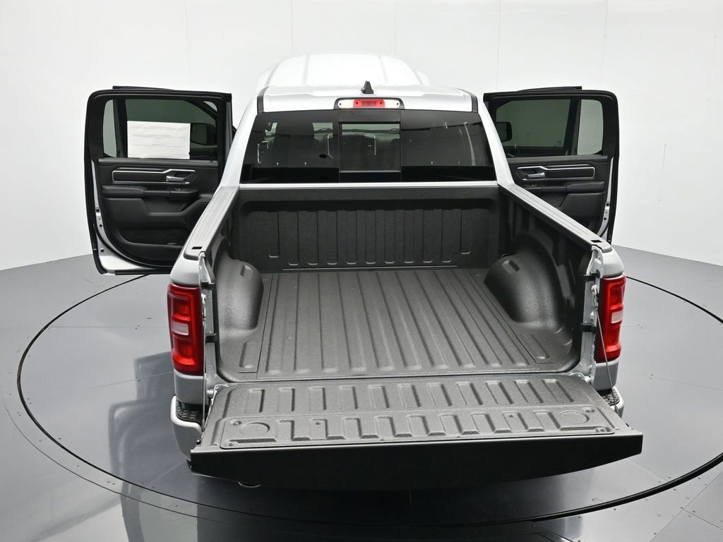 New 2026 RAM 1500 4x4 Crew Cab image 46