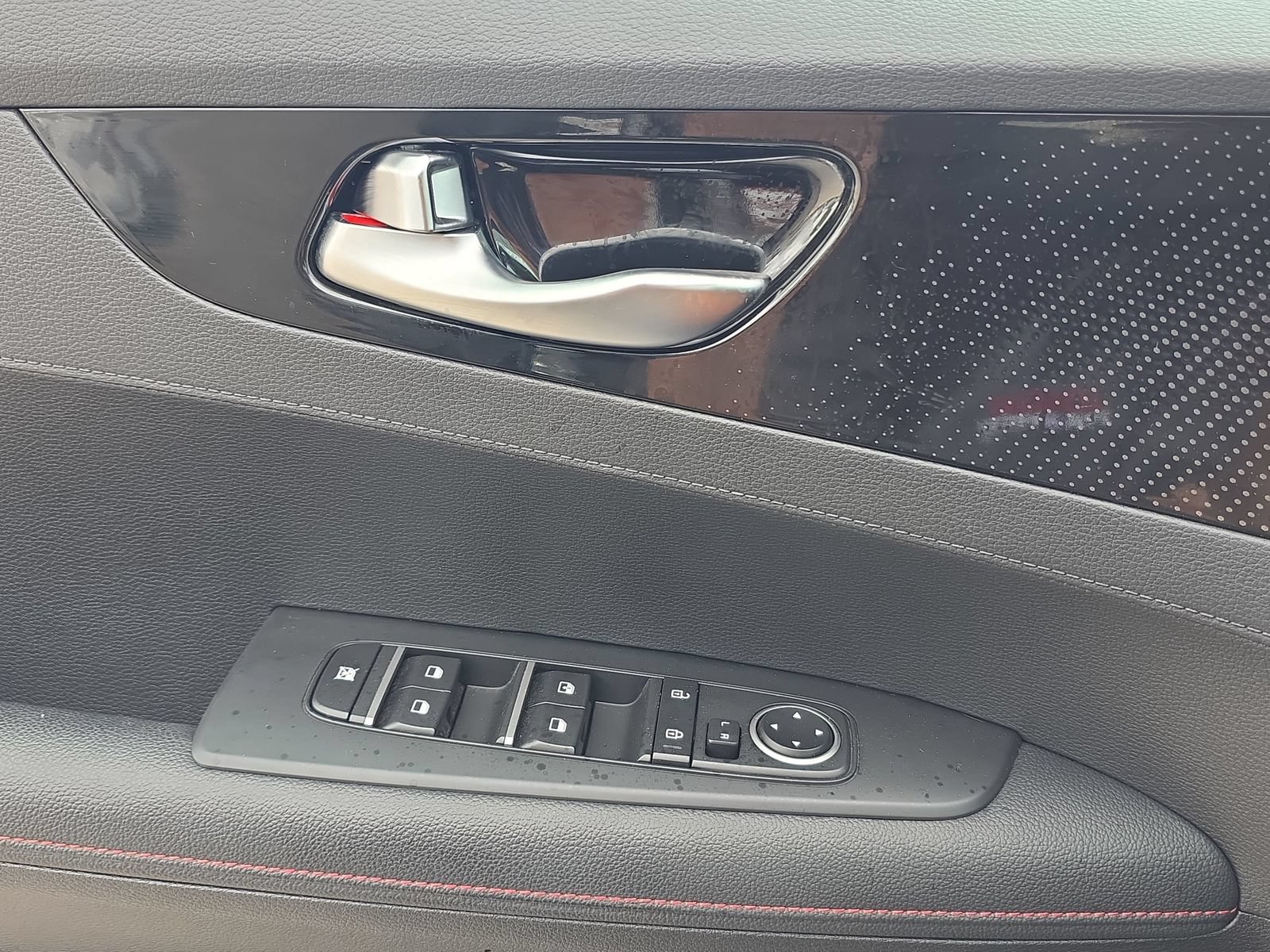 Used 2023 Kia Forte GT w/ GT2 Package FWD image 25