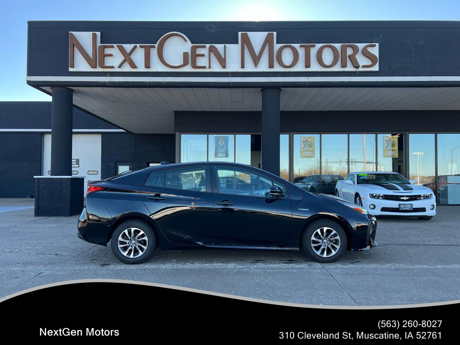 Used 2019 Toyota Prius Limited image 1
