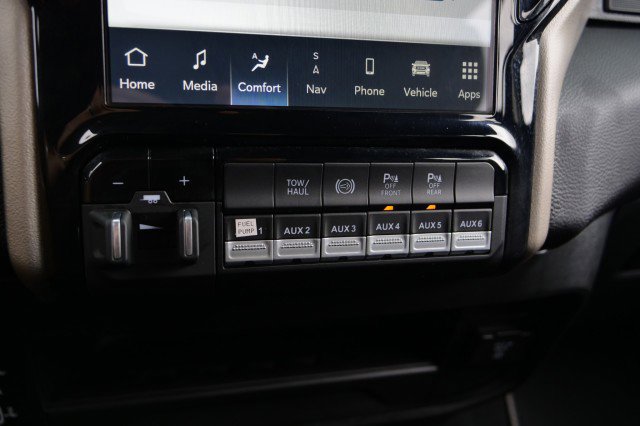 Used 2024 RAM 5500 Laramie image 29