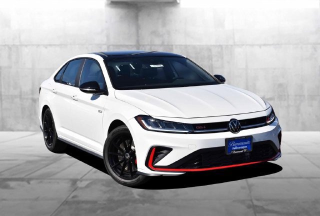 New 2027 Volkswagen Jetta GLI Autobahn FWD image 2