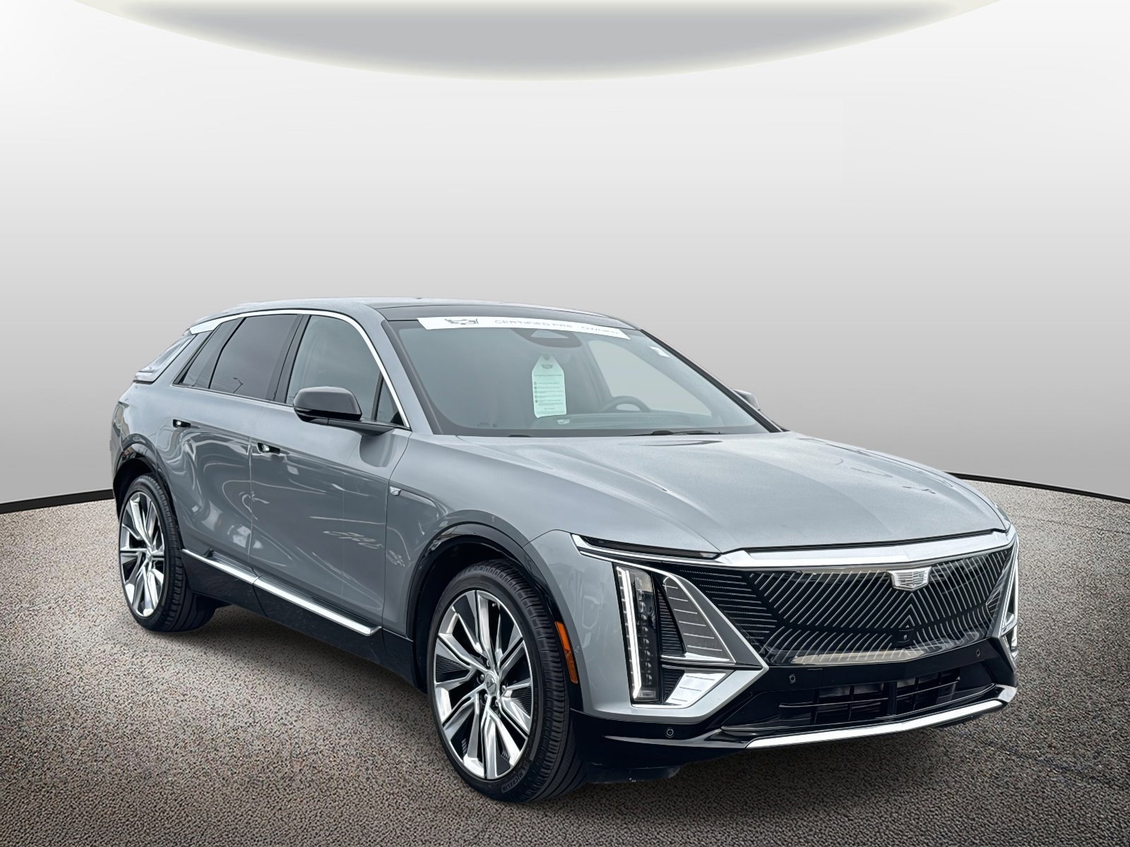 Certified 2024 Cadillac Lyriq Luxury w/ LPO, Floor Liner Package image 27