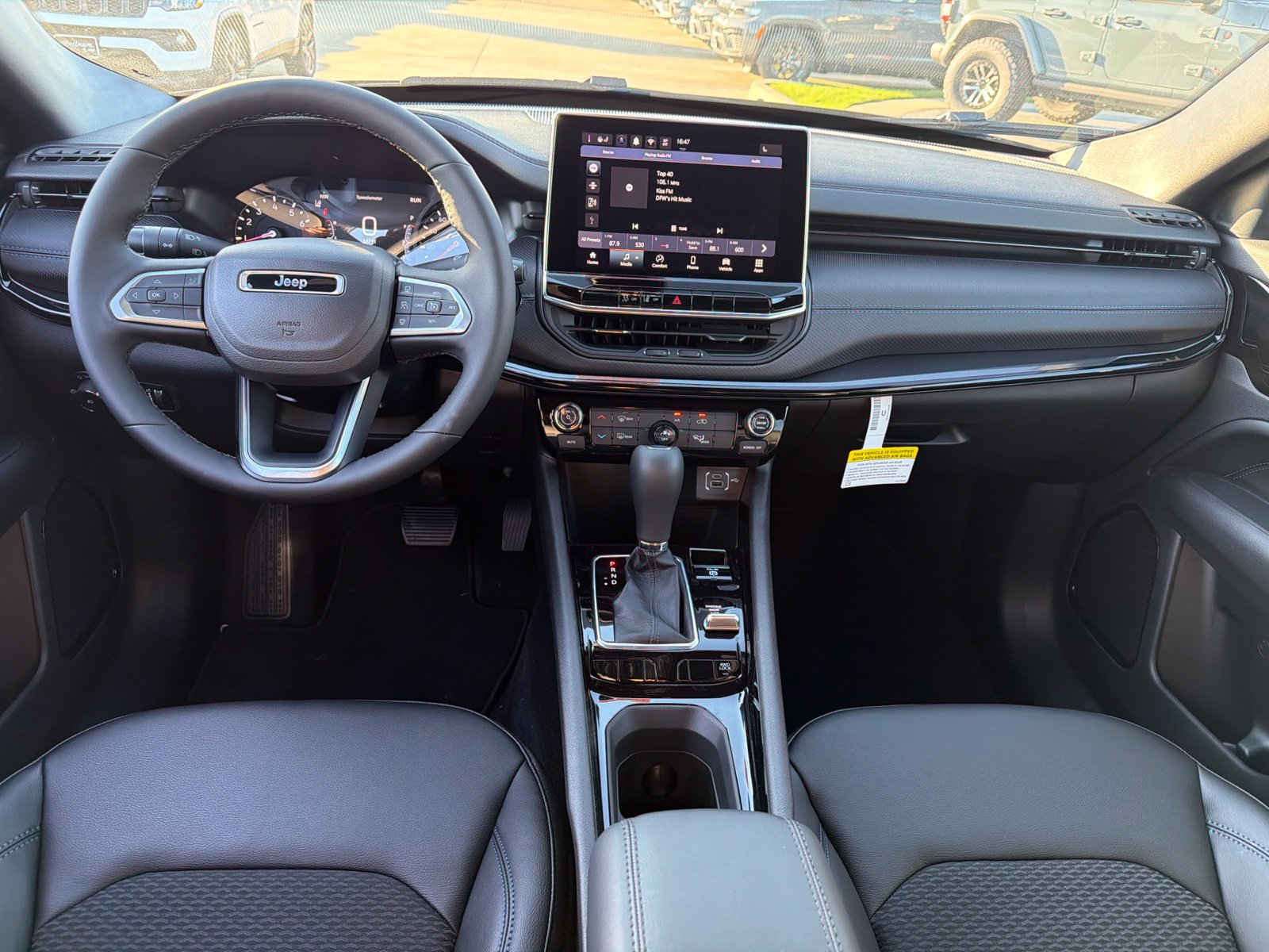 New 2027 Jeep Compass Latitude AWD/4WD image 19