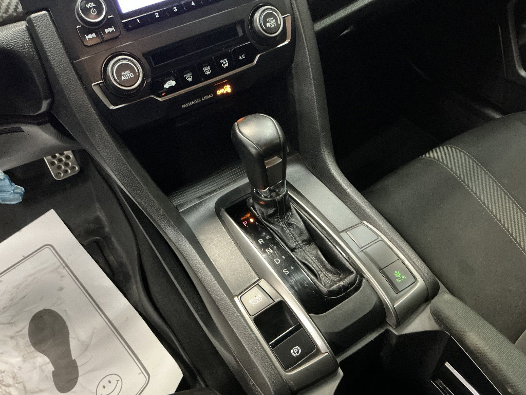 Used 2018 Honda Civic Sport image 16
