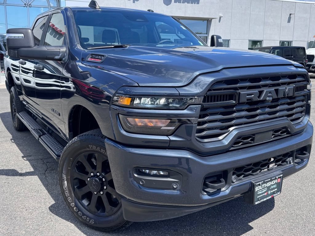 Used 2025 RAM 2500 Big Horn AWD/4WD image 1