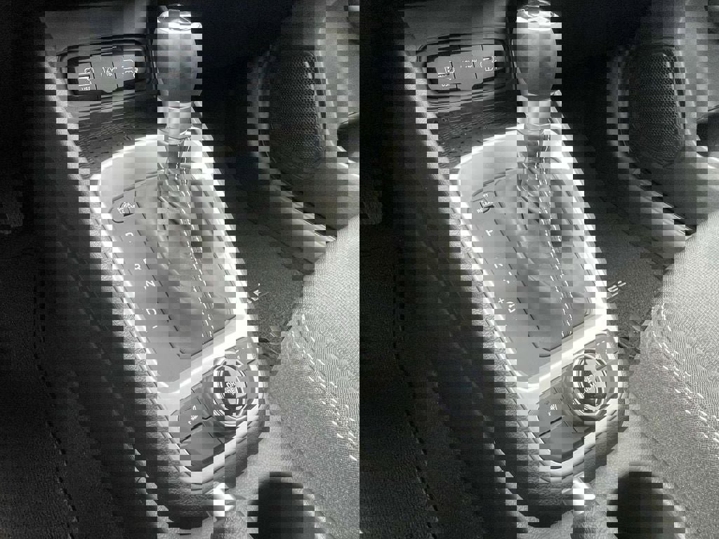 New 2026 Hyundai Venue SEL image 17