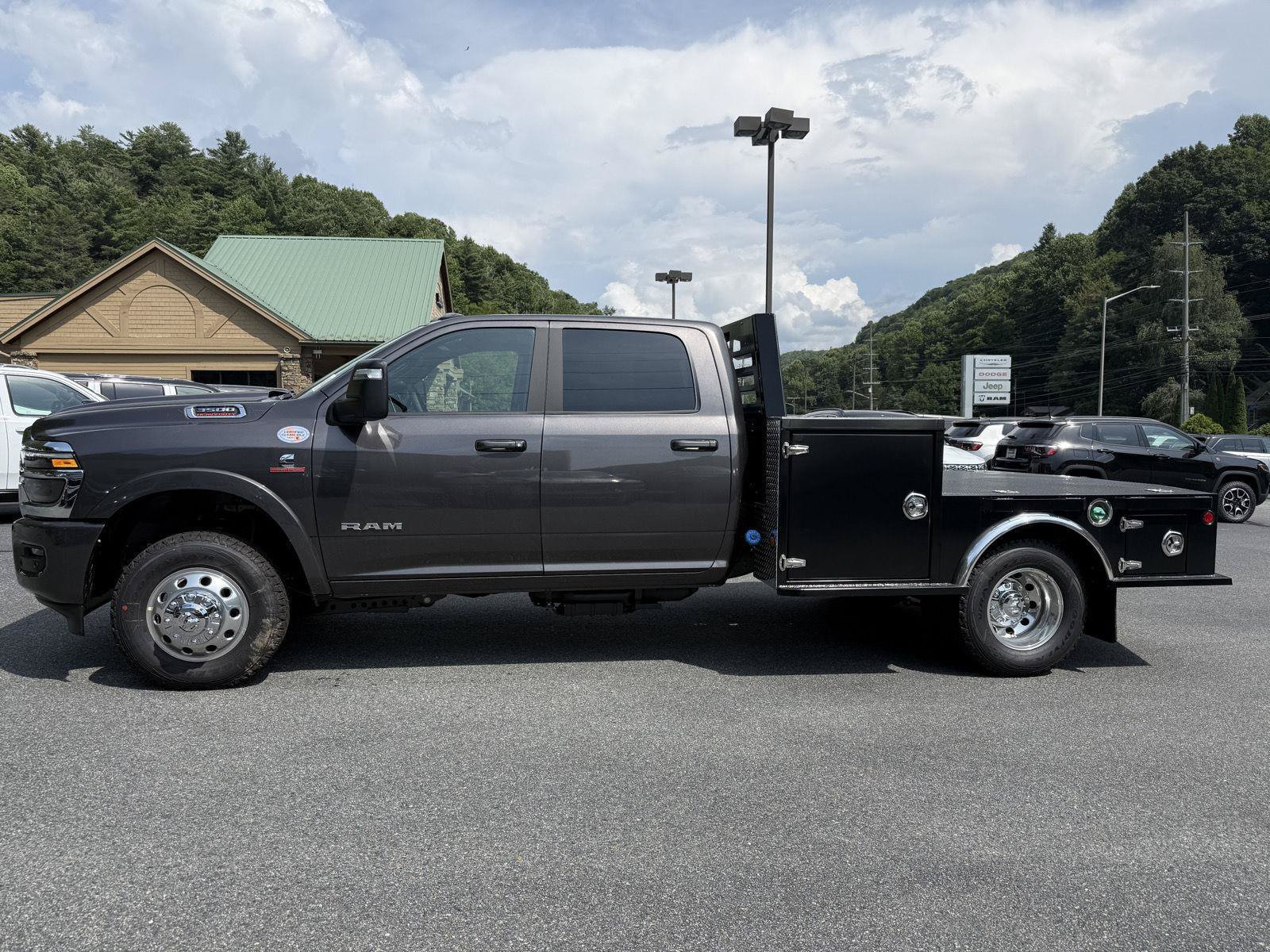 New 2026 RAM 3500 Big Horn w/ Laramie Trim Package AWD/4WD image 3