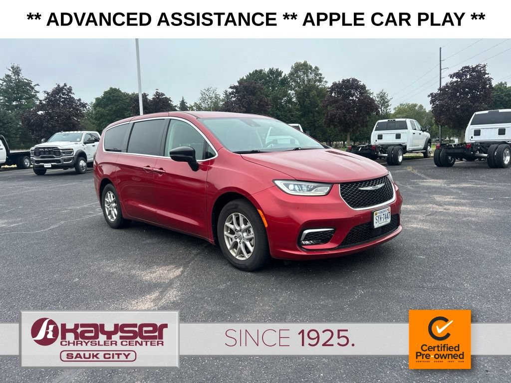 Used 2024 Chrysler Pacifica Touring-L