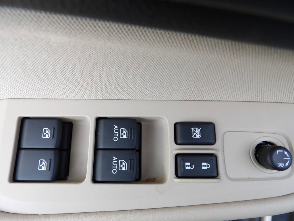 Used 2019 Subaru Outback 2.5i Premium image 10