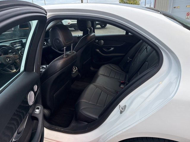 Used 2015 Mercedes-Benz C 300 4MATIC Sedan image 11