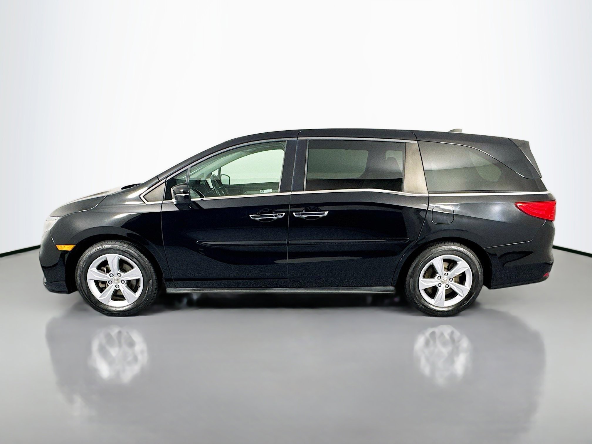 Certified 2018 Honda Odyssey EX-L image 8