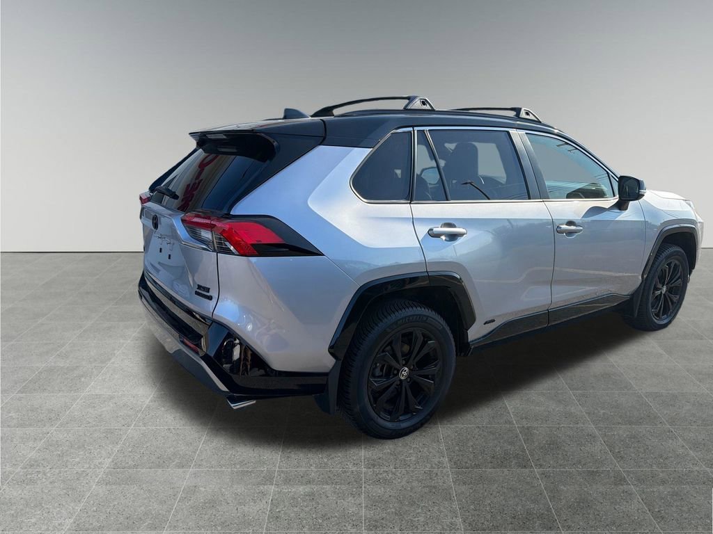 Used 2022 Toyota RAV4 XSE w/ XSE Grade Weather Package AWD/4WD image 6