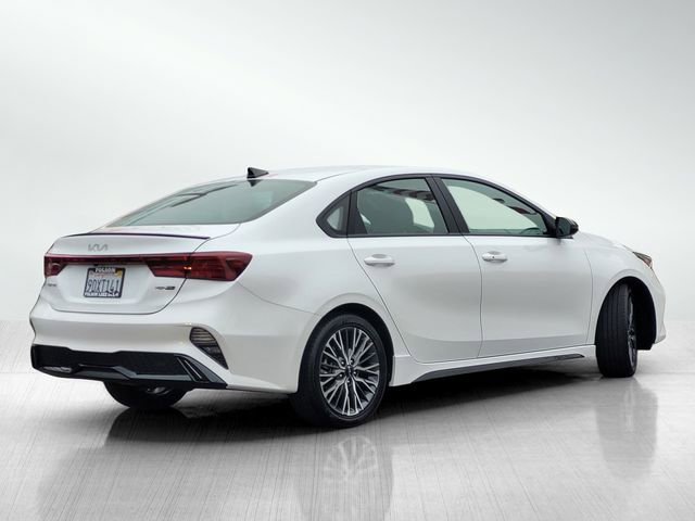 Used 2023 Kia Forte GT-Line w/ GT-Line Premium Package image 4