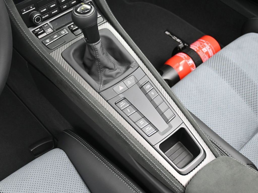 New 2025 Porsche 718 Boxster Spyder RS image 22