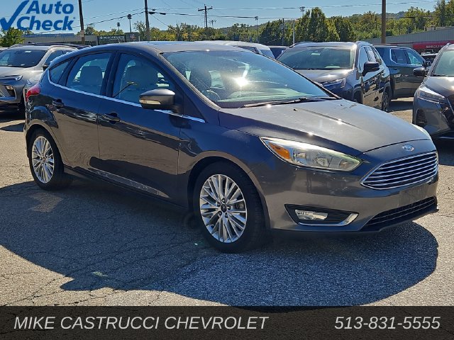 Used 2015 Ford Focus Titanium w/ Titanium Cold Weather Package FWD image 7