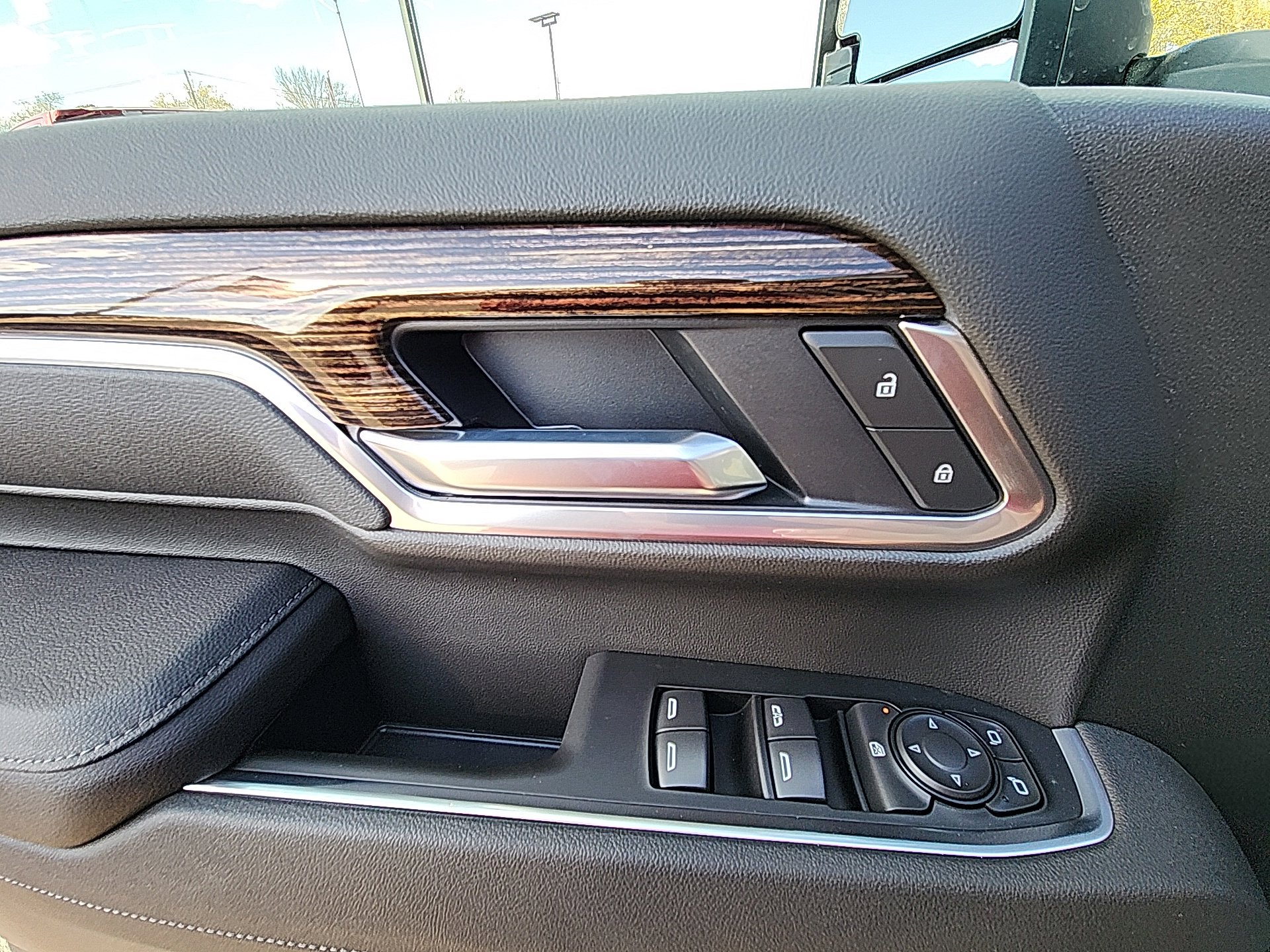 New 2026 GMC Sierra 2500 SLE image 14