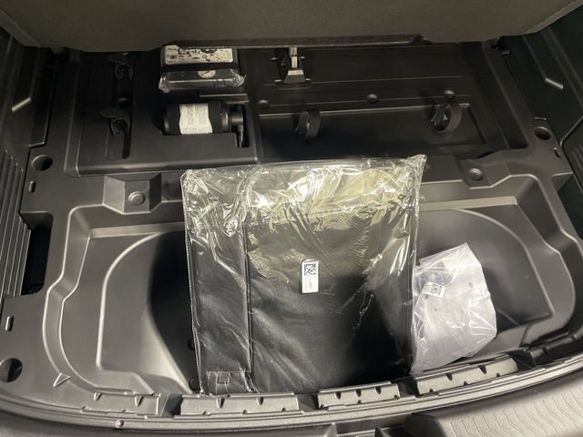 New 2026 Chevrolet Equinox EV LT AWD/4WD image 26